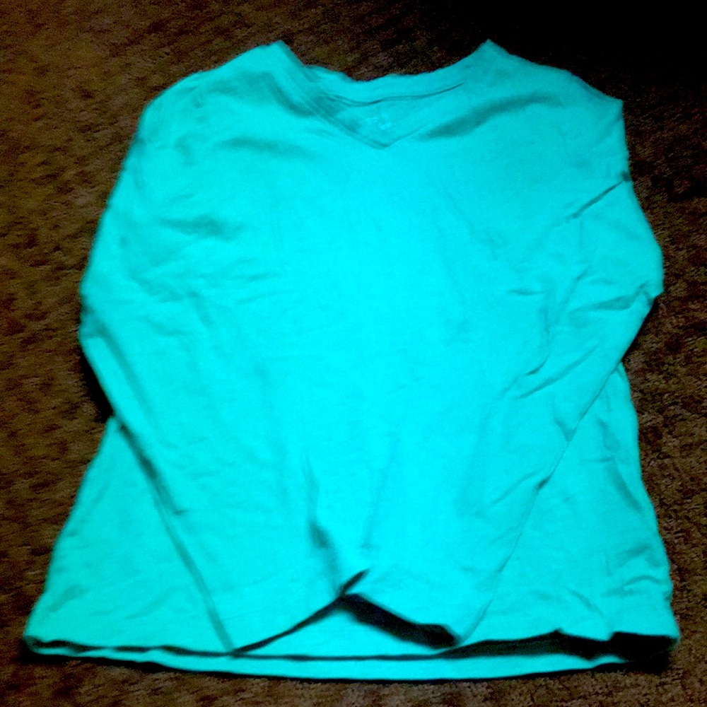 Faded Glory Girls size 7 - 8 green long sleeve shirt great for holidays